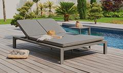 Lit de piscine
