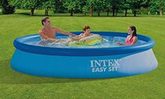 Freestanding pool