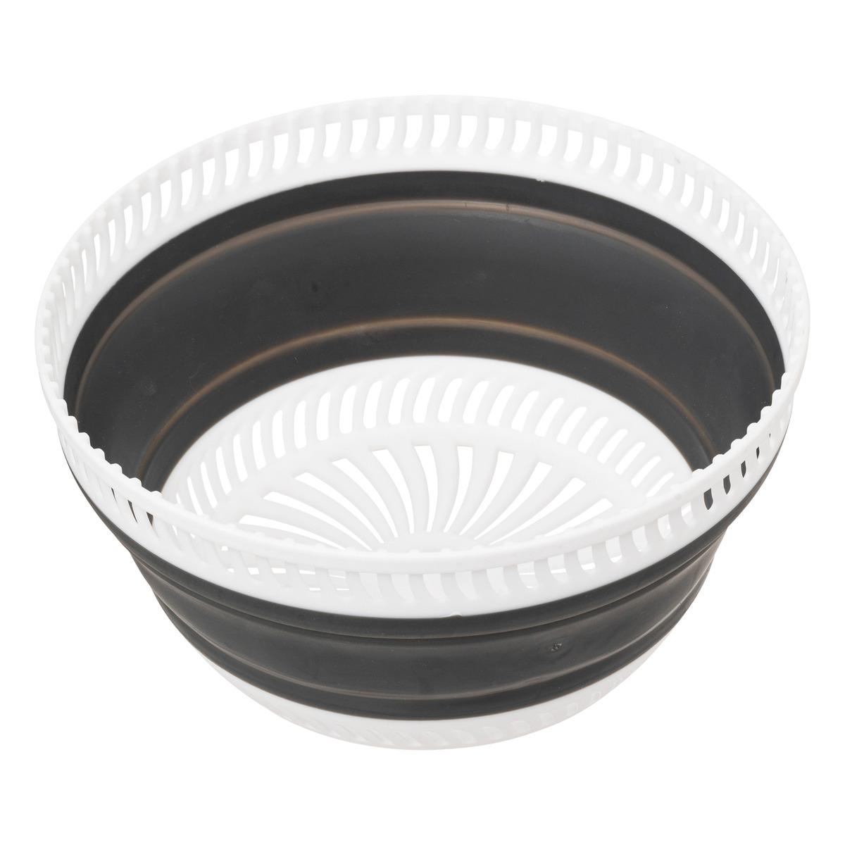 Retractable mechanical wringer